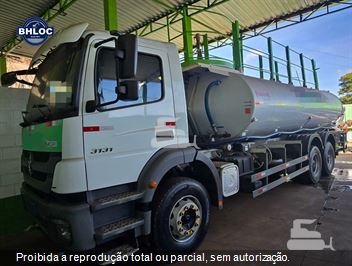Caminhão Mercedes-Benz Axor 3131 6x4 2p (diesel)(E5)