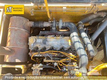 Escavadeira Caterpillar 320DL