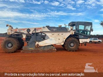 Recuperadora de Pavimentos wirtgen WR 2000