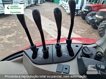 Trator Agrícola Case PUMA 155