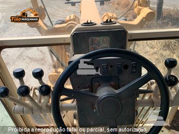 Motoniveladora Caterpillar 12H