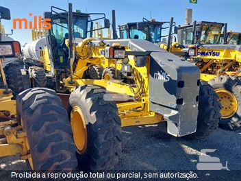 Motoniveladora Komatsu GD655-5
