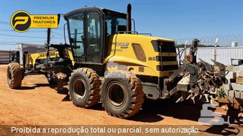 Motoniveladora New Holland RG170B
