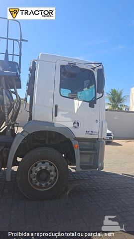 Caminhão Volkswagen 26-220 6x4 3-Eixos 2p (diesel)