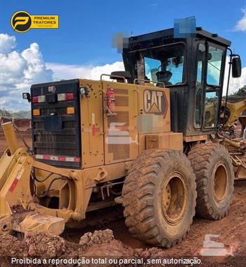 Motoniveladora Caterpillar 140K