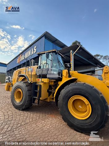 Pá Carregadeira Caterpillar 966L
