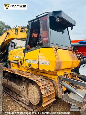 Trator de Esteira New Holland D140 B