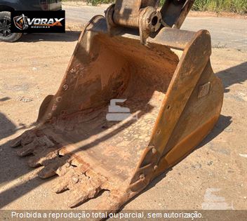 Escavadeira Caterpillar 320DL