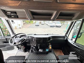Caminhão Iveco STRALIS 600-S44T TA 6x2 2p (Diesel)(E5)