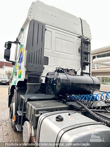 Caminhão Iveco STRALIS 600-S44T TA 6x2 2p (Diesel)(E5)