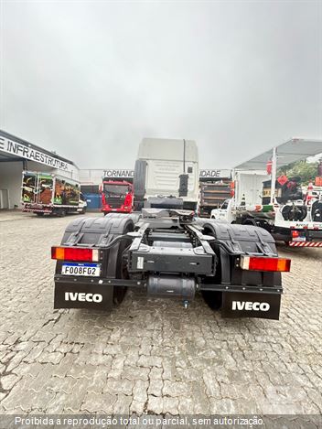 Caminhão Iveco STRALIS 600-S44T TA 6x2 2p (Diesel)(E5)