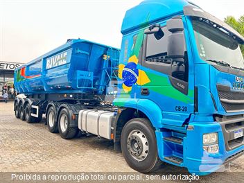Caminhão Iveco STRALIS 600-S44T TB 6x2 2p (Diesel)(E5)