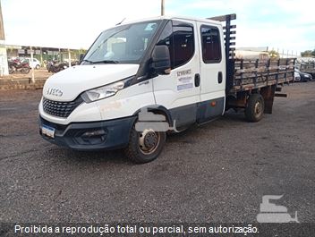 Caminhão Iveco DAILY CHASSI 45S17 CD 4p (Diesel)(E5)