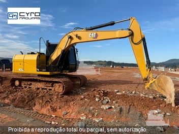 Escavadeira Caterpillar 313GC