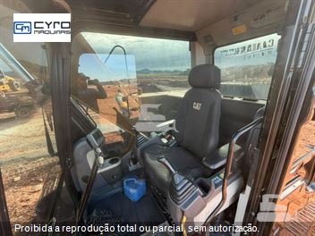 Escavadeira Caterpillar 313GC
