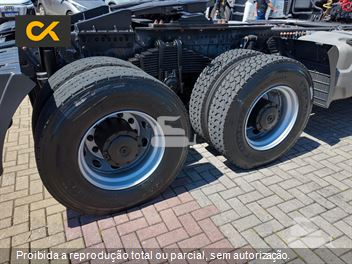 Caminhão Mercedes-Benz Axor 3344 S 6x4 2p (Diesel) (E5)
