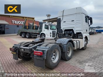 Caminhão Volkswagen Meteor 28.460 6x2 2p (diesel)(E5)