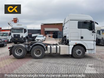 Caminhão Volkswagen Meteor 28.460 6x2 2p (diesel)(E5)