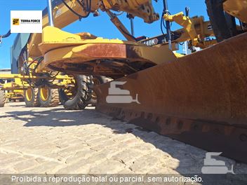 Motoniveladora Caterpillar 140M