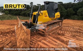 Trator de Esteira New Holland D150 B
