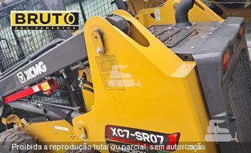 Mini-Carregadeira XCMG XC7-SR07