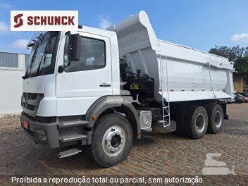 Caminhão Mercedes-Benz Axor 2831 6x4 2p (diesel)