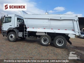 Caminhão Mercedes-Benz Axor 2831 6x4 2p (diesel)