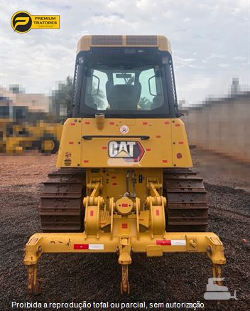 Trator de Esteira Caterpillar D4