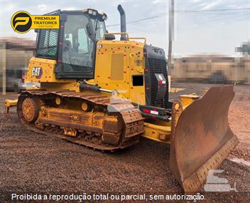 Trator de Esteira Caterpillar D4