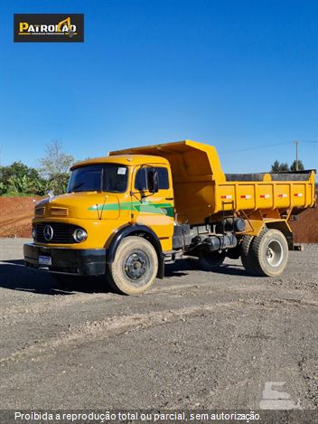Caminhão Mercedes-Benz L-1111 2p (diesel)