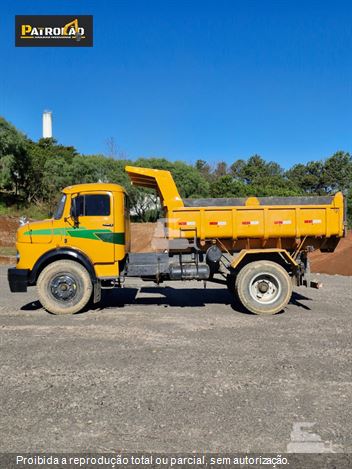 Caminhão Mercedes-Benz L-1111 2p (diesel)