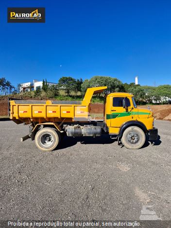 Caminhão Mercedes-Benz L-1111 2p (diesel)