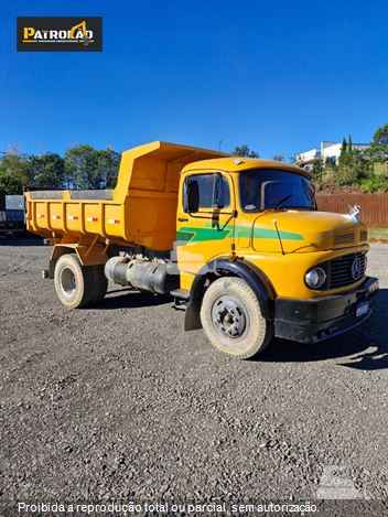 Caminhão Mercedes-Benz L-1111 2p (diesel)