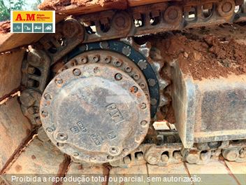 Escavadeira Caterpillar 320D2L