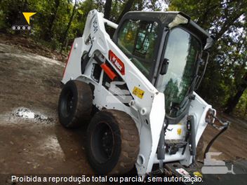 Mini-Carregadeira Bobcat S570
