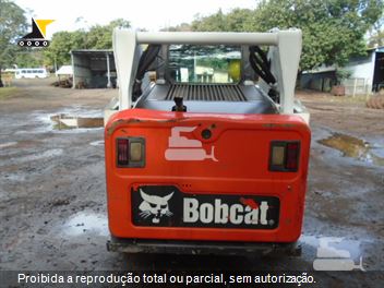 Mini-Carregadeira Bobcat S570