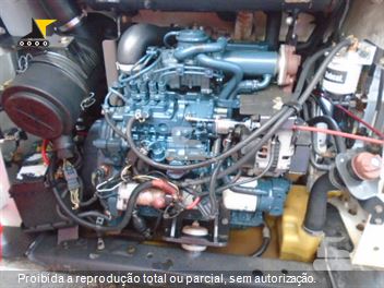 Mini-Carregadeira Bobcat S570