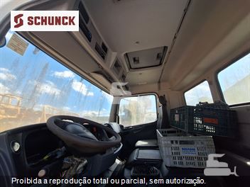Caminhão Mercedes-Benz Axor 2831 6x4 2p (diesel)