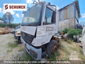 Caminhão Mercedes-Benz Axor 2831 6x4 2p (diesel)