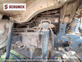 Caminhão Mercedes-Benz Axor 2831 6x4 2p (diesel)