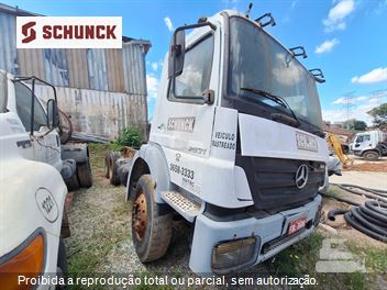 Caminhão Mercedes-Benz Axor 2831 6x4 2p (diesel)