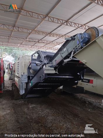 CONJUNTO DE BRITAGEM SANDVIK e METSO