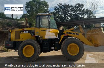Pá Carregadeira Komatsu WA200
