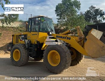 Pá Carregadeira Komatsu WA200