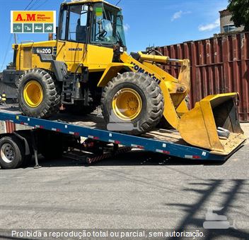 Pá Carregadeira Komatsu WA200