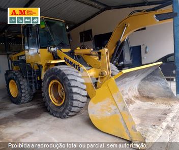 Pá Carregadeira Komatsu WA200