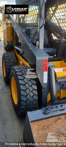 Mini-Carregadeira Volvo MC60