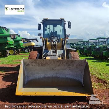 Pá Carregadeira John Deere 444G
