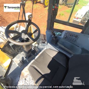 Pá Carregadeira John Deere 444G
