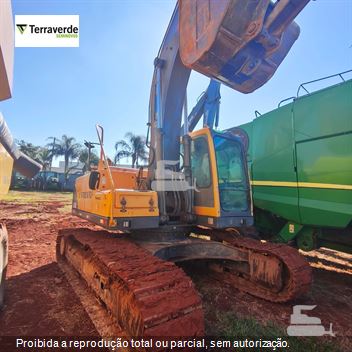 Escavadeira Volvo EC210BLC